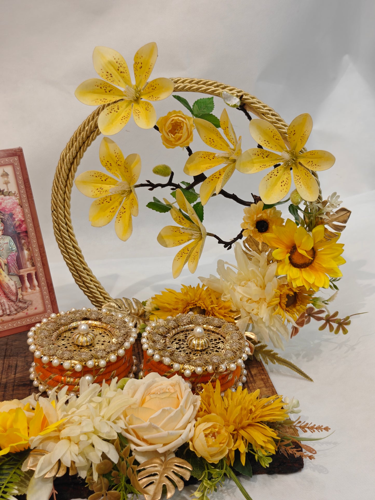 Elegant Shagun Tray for Wedding Invitations