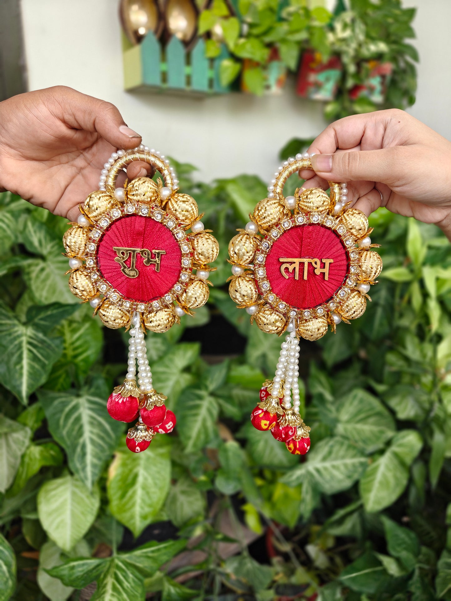 Golden Bangle Shubh Laabh