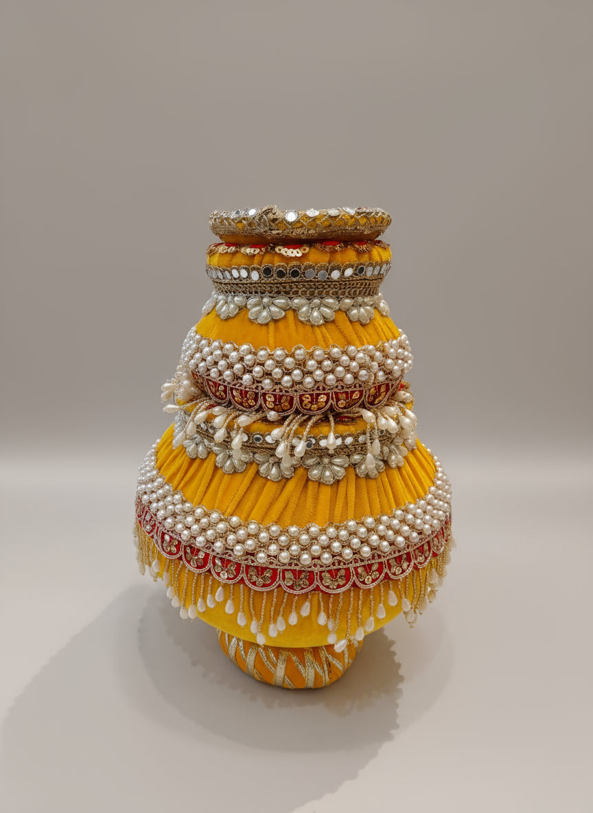 Chaak Ke Bartan / Dogarh