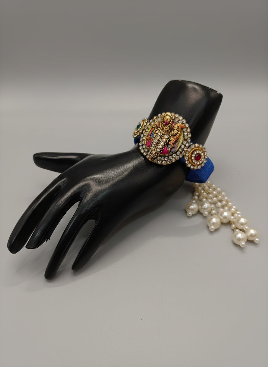 Shrinathji Motif Designer Bracelet for Wedding & Festive Gifting Favour