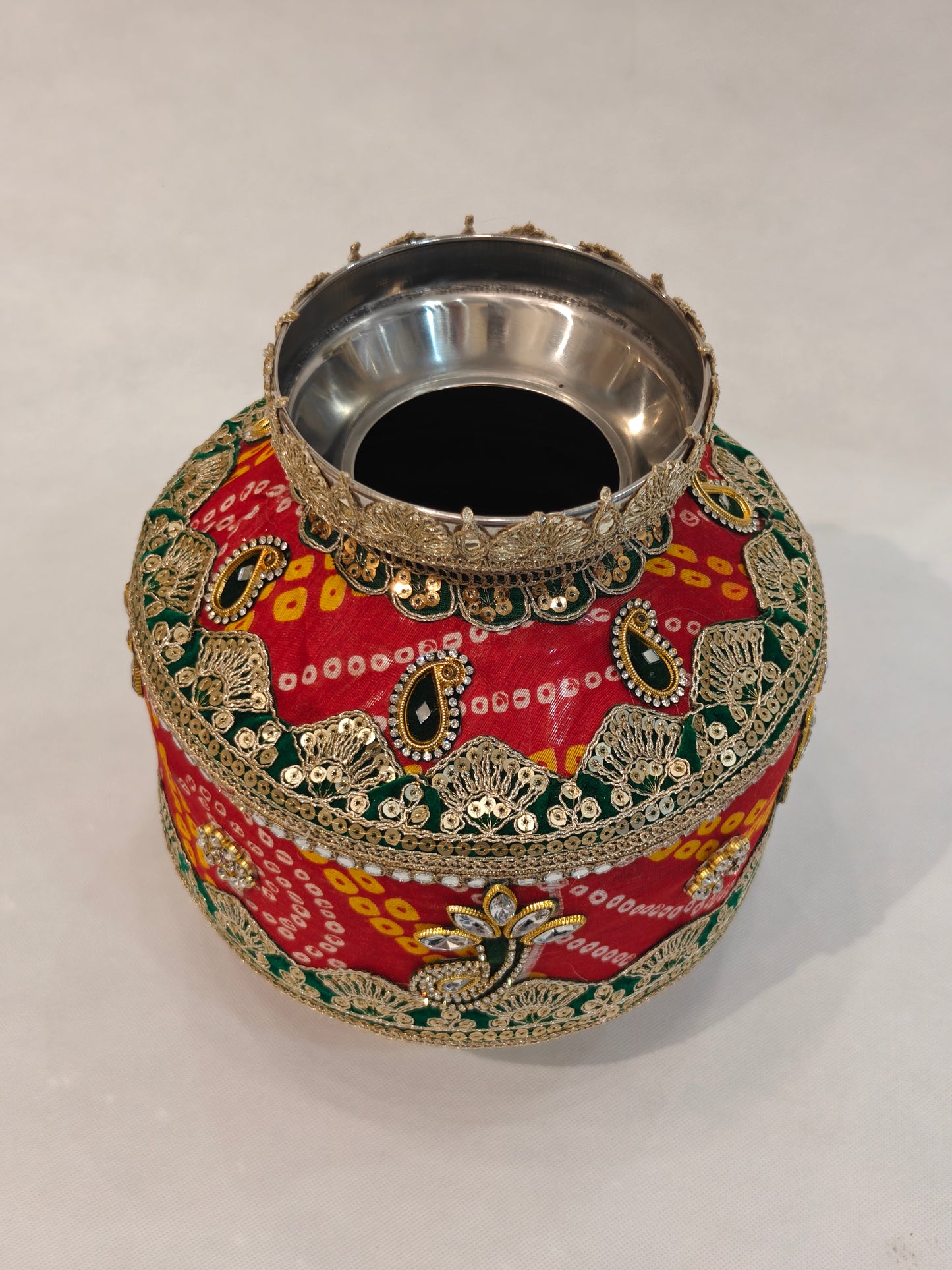 Premium Designer Kalash | Wedding, Griha Pravesh & Pooja Decor | Red Bandhani
