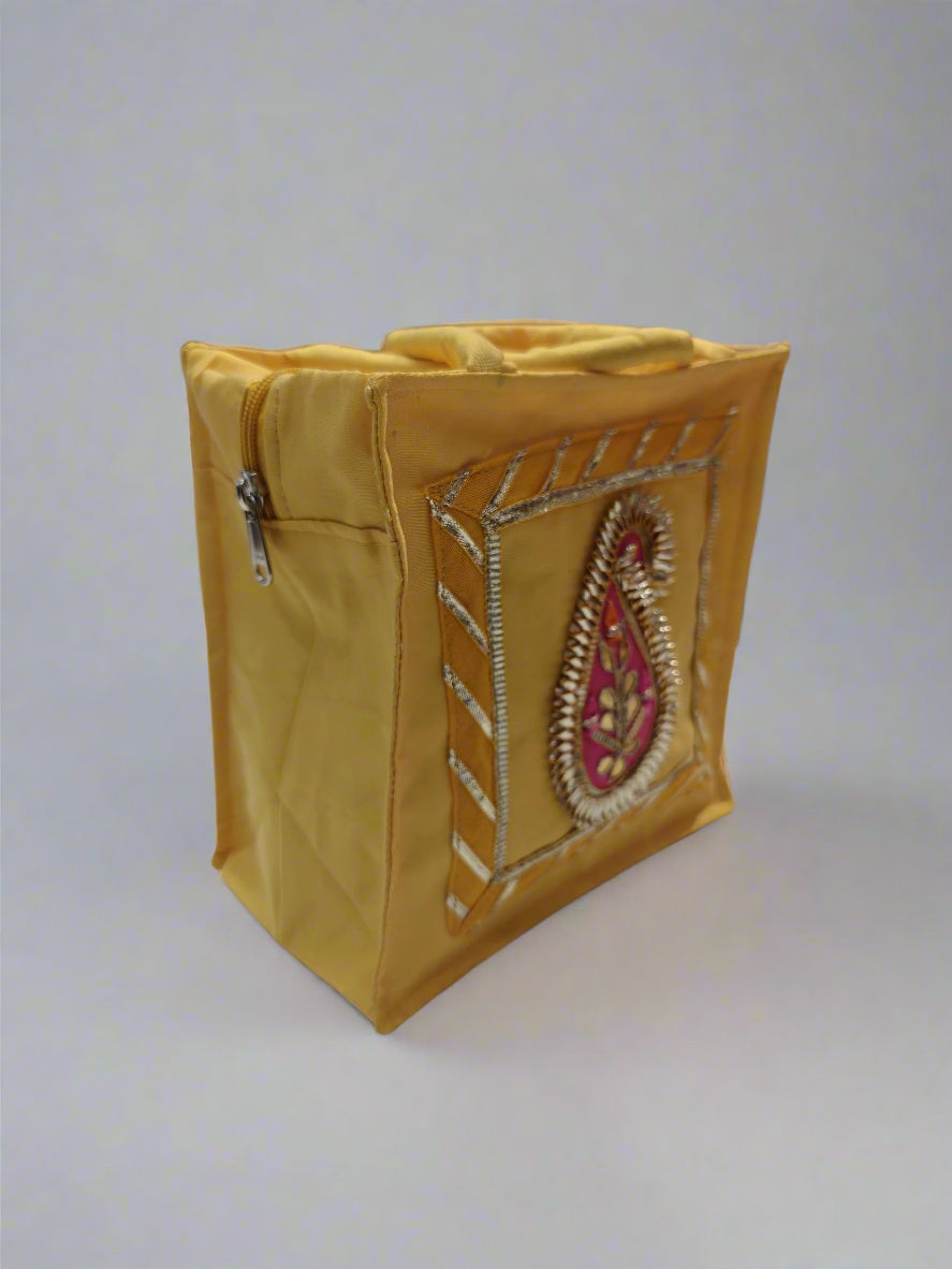 Square Gotapatti Bag