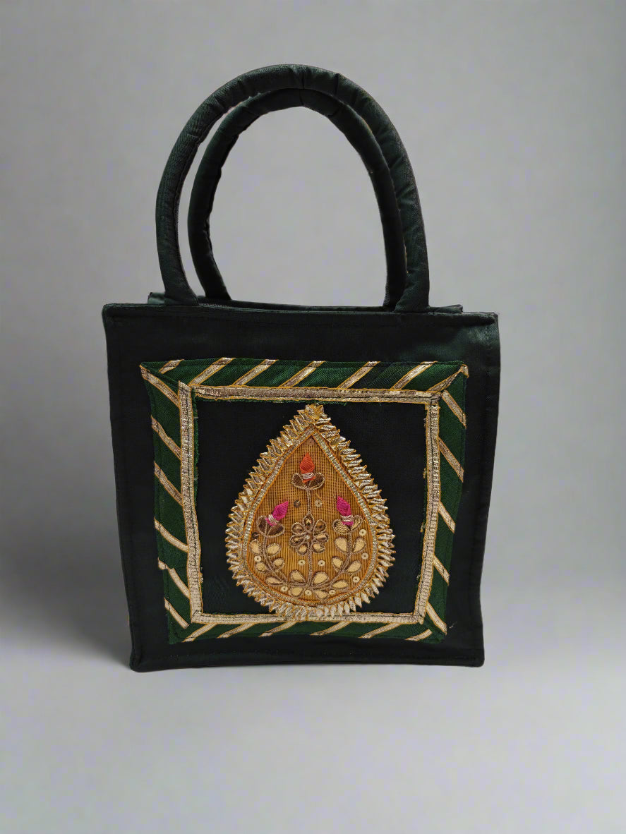 Square Gotapatti Bag