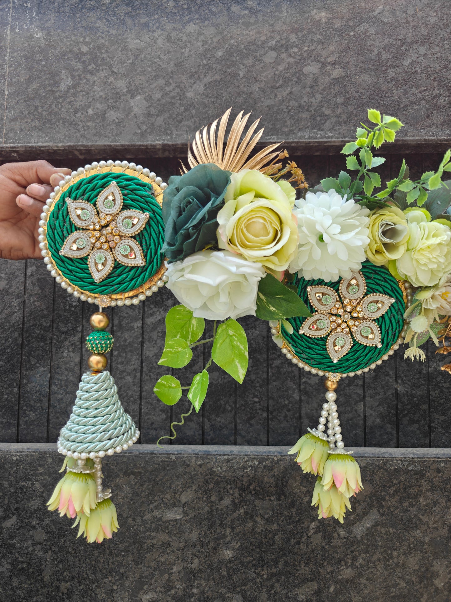 Green Rope Medallion Bandhanwar with Kundan Centers & Ivory-Green Floral Clusters | 40 Inch