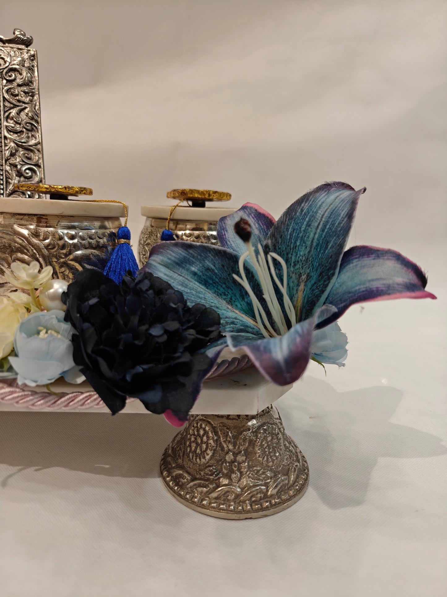 Royal German Silver Wedding Card Platter with Marble Base | Luxury Wedding Card Platter