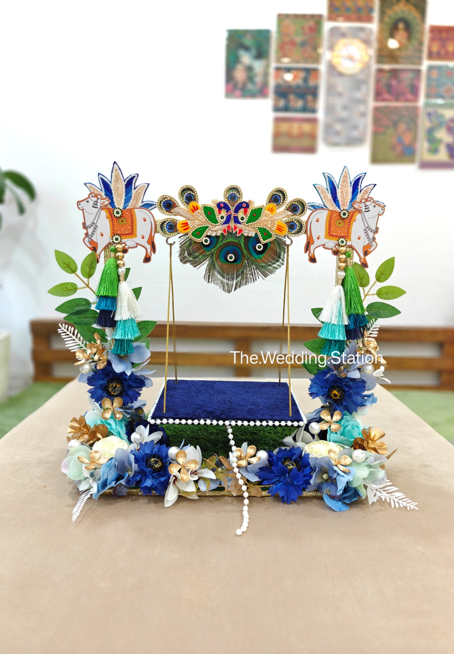 Decorative Thakur Ji Jhula (Swing) in Blue