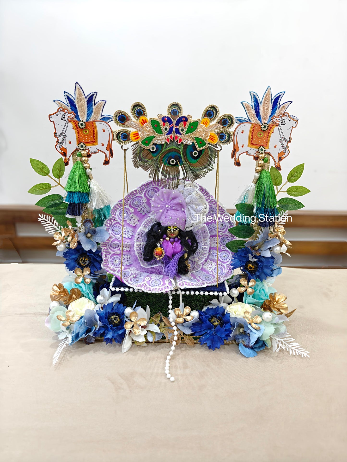 Decorative Thakur Ji Jhula (Swing) in Blue