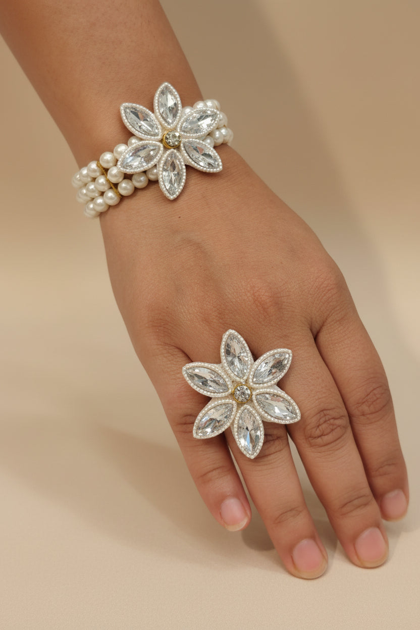 Combo Pack Bracelet and Ring | Beautiful Floral Bracelets | Floral Ring | Pack of 25 | The Wedding Station