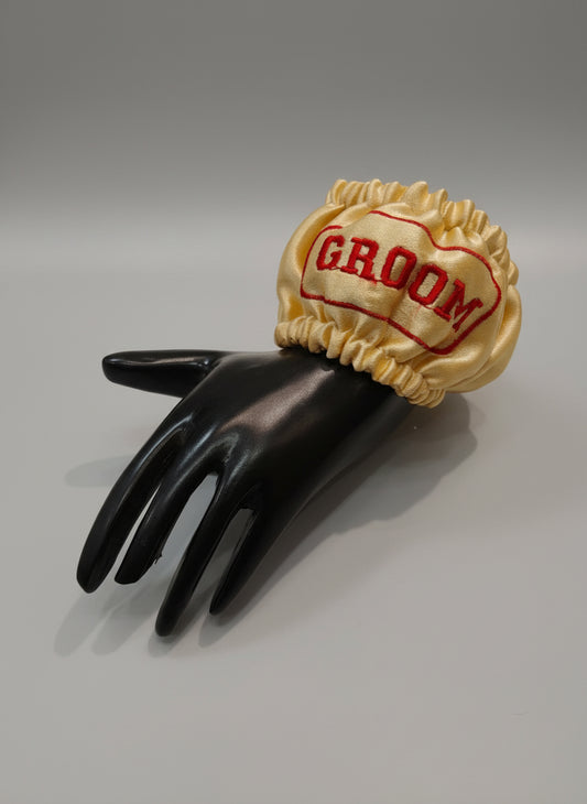 Premium Satin Groom Kangna Cover Golden – Free Size | Elegant Wedding Accessory