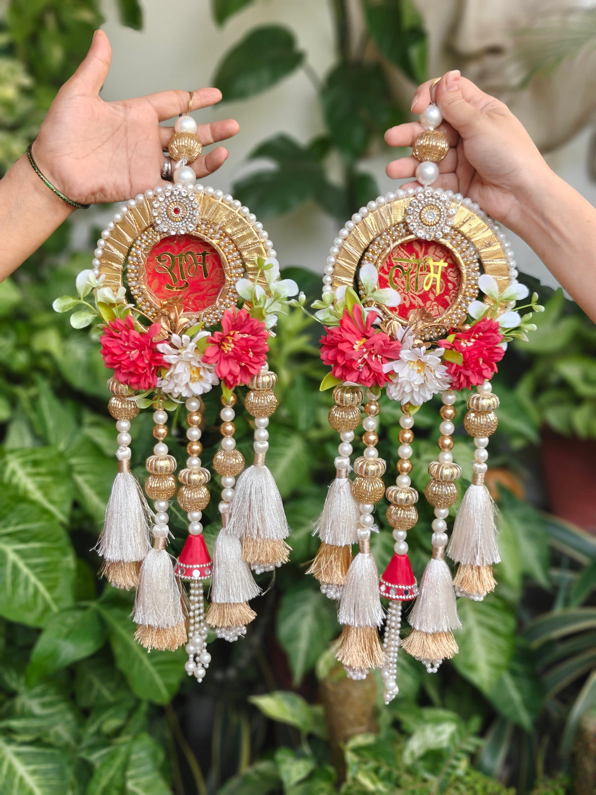 Red- golden Floral Shubh Laabh