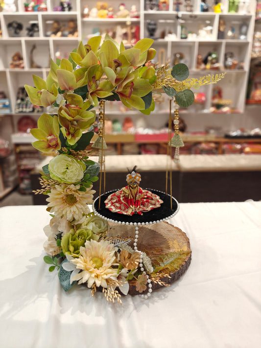 Decorative Thakur Ji Jhula (Swing) in Green