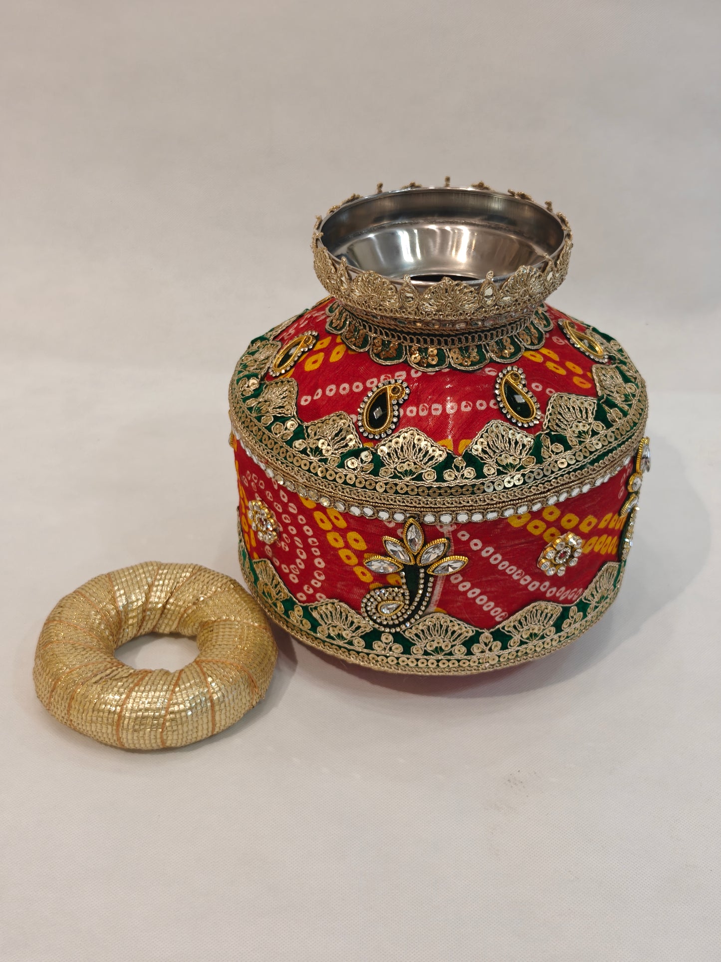 Premium Designer Kalash | Wedding, Griha Pravesh & Pooja Decor | Red Bandhani